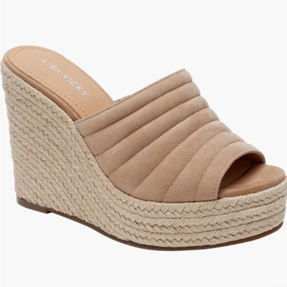 NWT 🎉 Lisa Vicky Tan Gogo Platform Wedge Sandal
